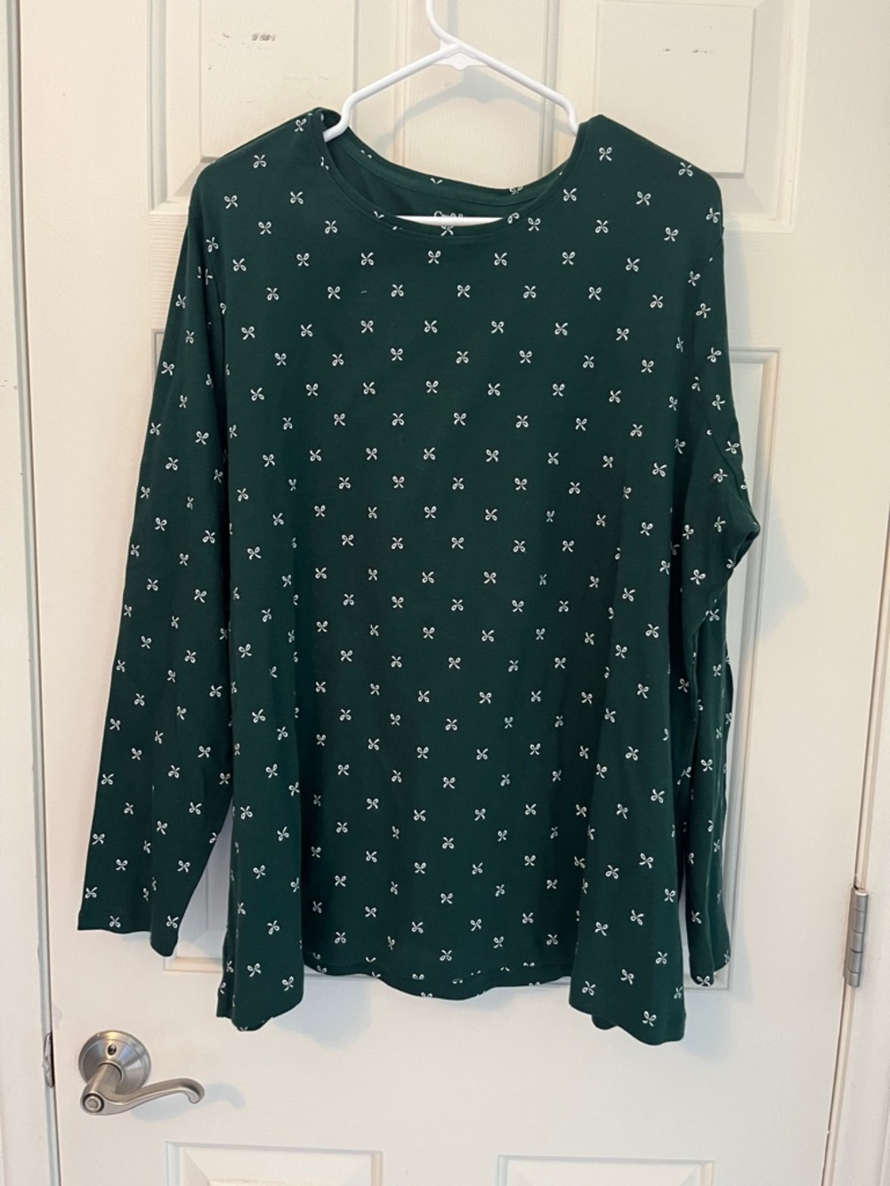 croft & barrow Dark Green Long-Sleeve Crewneck Top with White Micro Print